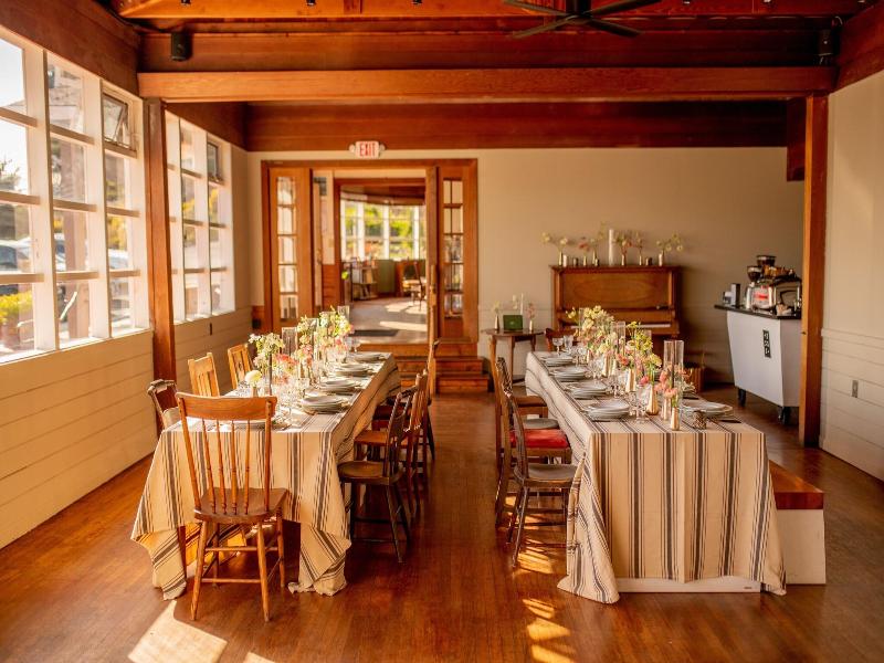 Jenner Inn image