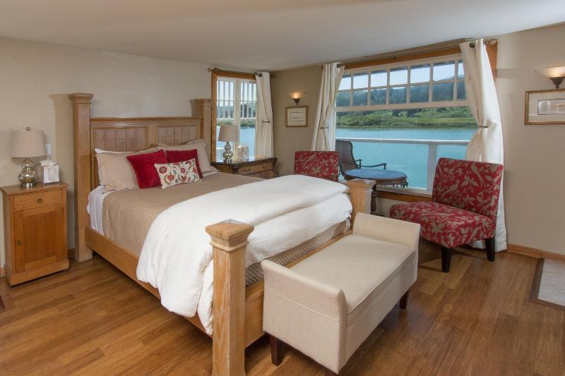Jenner Inn image