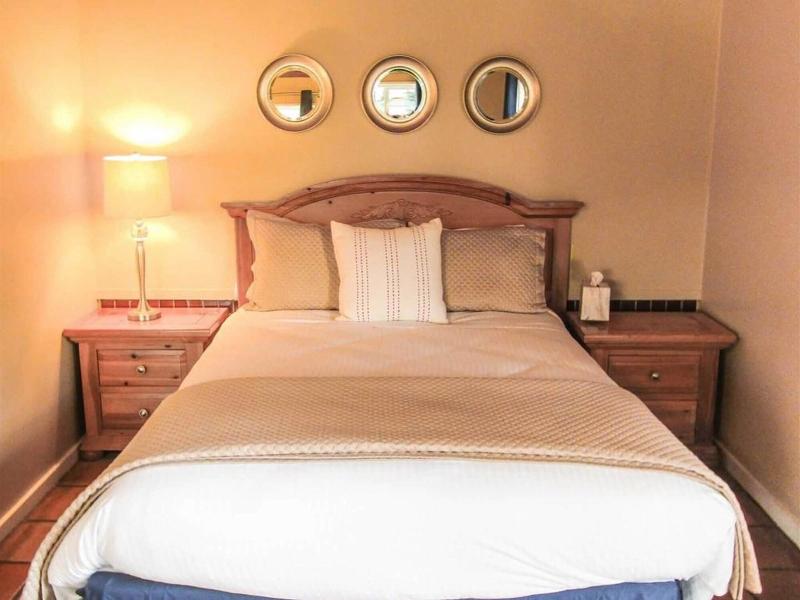 Jenner Inn image