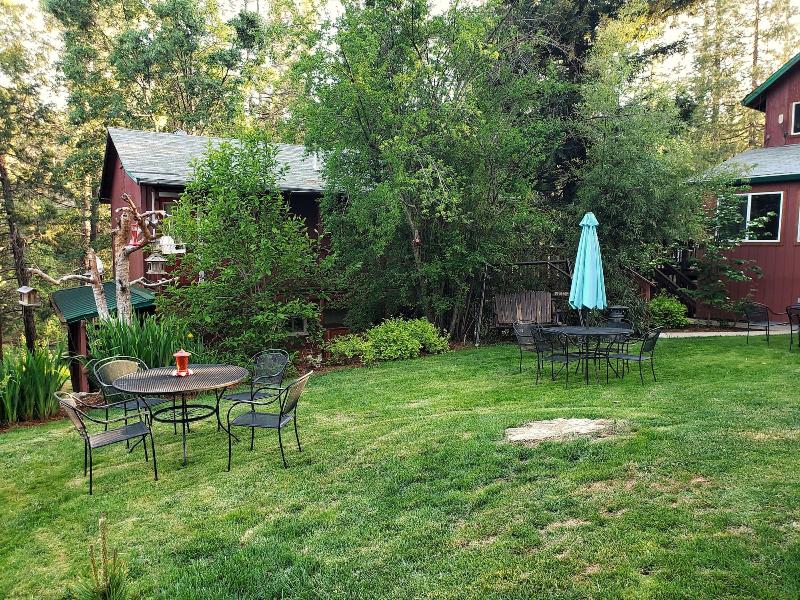 Yosemite Riverside Inn image