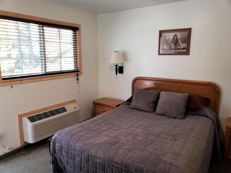 Yosemite Riverside Inn image 4