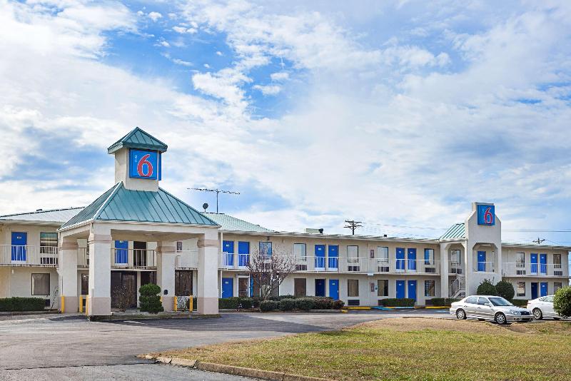 Motel 6 Bells, Tn - Brownsville GA image