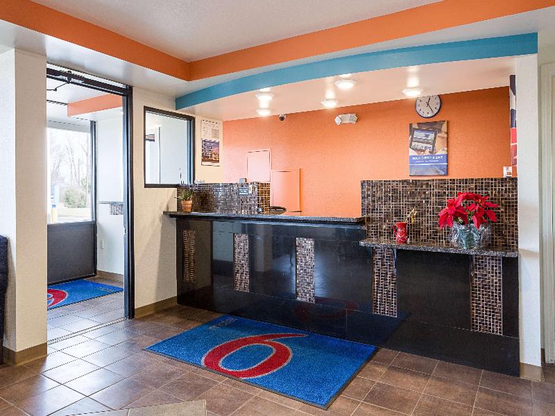 Motel 6 Bells, Tn - Brownsville GA image