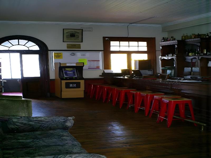 Kimbo Lodge Backpackers image