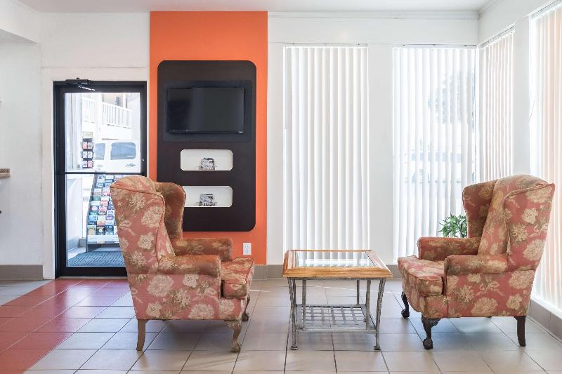 Motel 6 Fort Worth White Settlement image