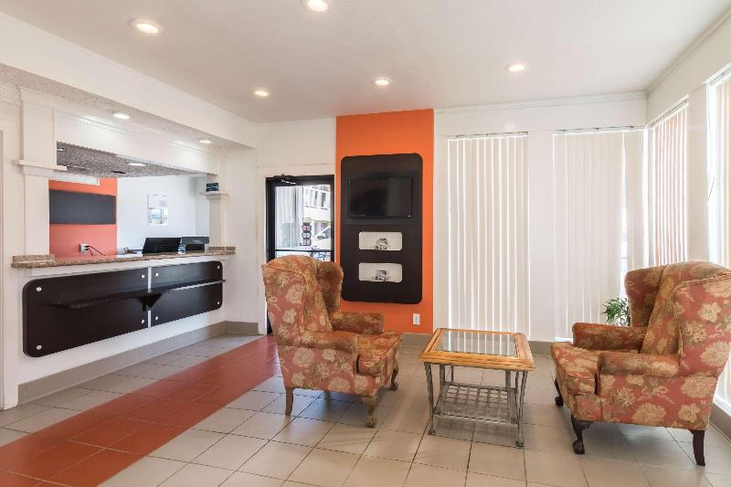 Motel 6 Fort Worth White Settlement image