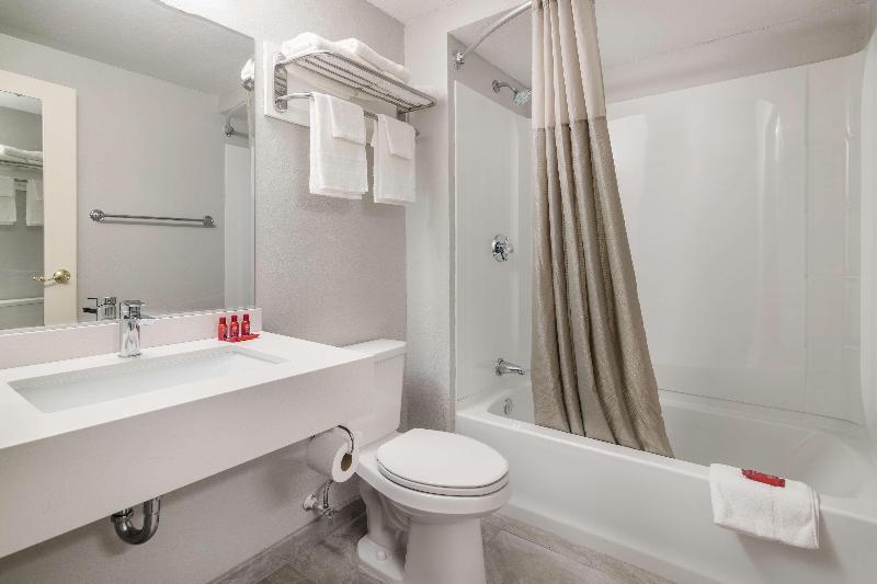 Surestay By Best Western Lewiston image