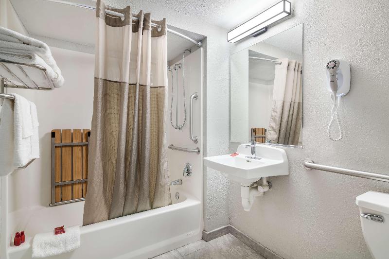 Surestay By Best Western Lewiston image