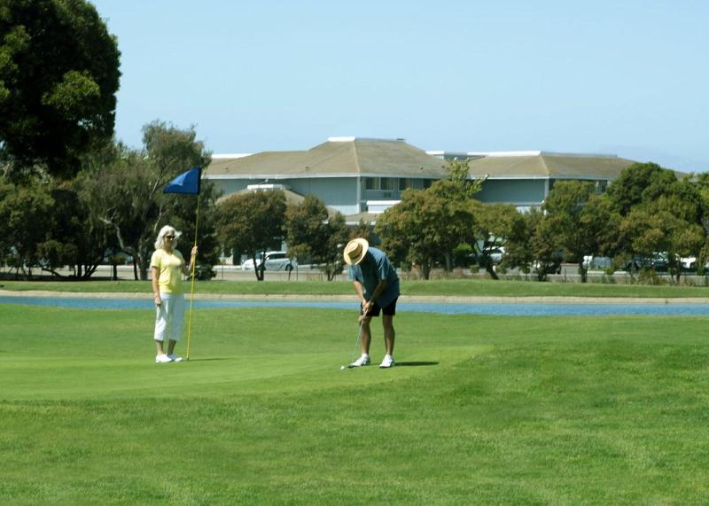The Marina Inn On San Francisco Bay image