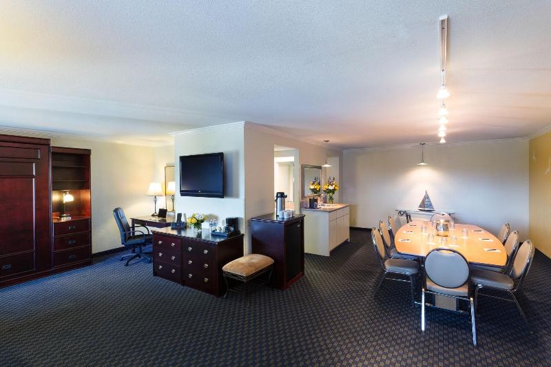 The Marina Inn On San Francisco Bay image