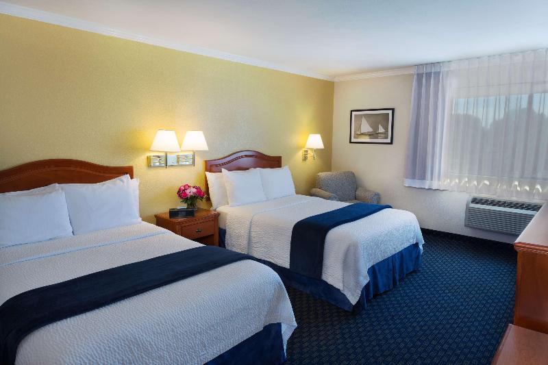 The Marina Inn On San Francisco Bay image