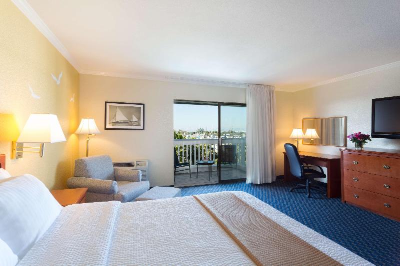 The Marina Inn On San Francisco Bay image