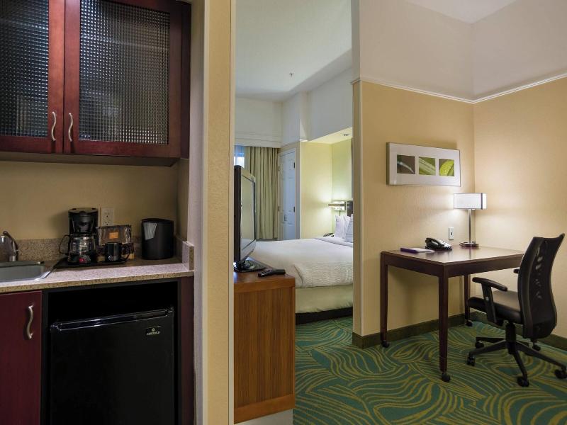 Springhill Suites By Marriott St Petersburg Clearw image