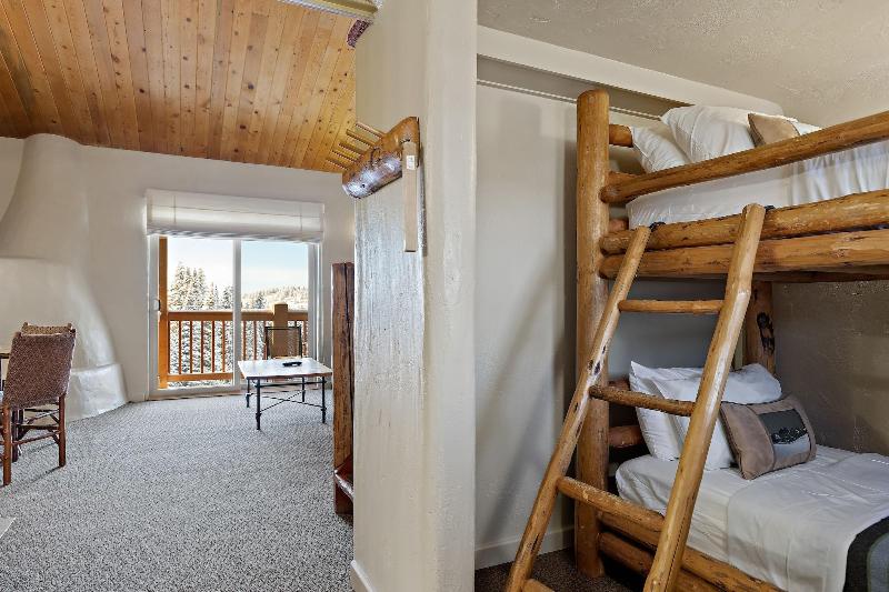 Sioux Lodge Suites By Grand Targhee Resort image