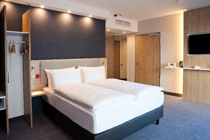 Holiday Inn Express Goppingen image