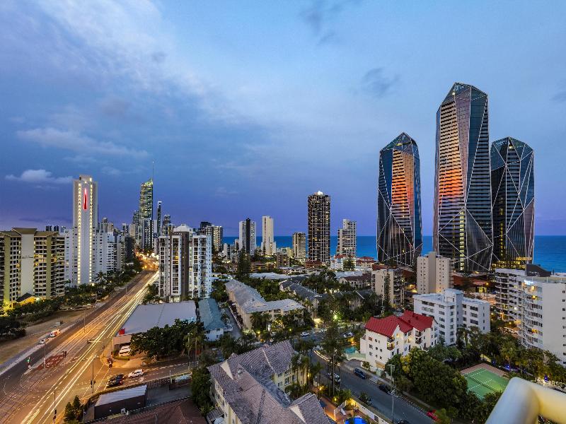 Oaks Gold Coast Hotel — general view