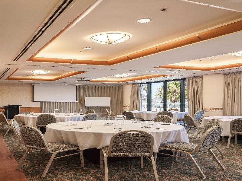 Oaks Gold Coast Hotel image