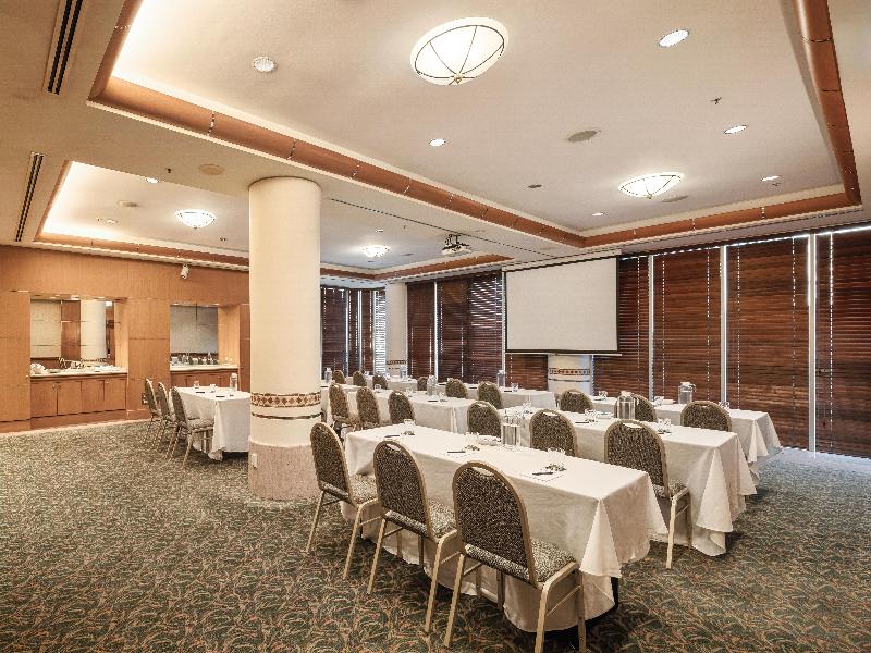 Oaks Gold Coast Hotel image