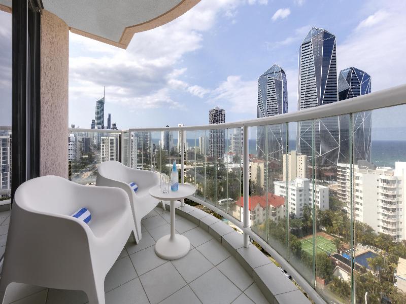 Oaks Gold Coast Hotel image