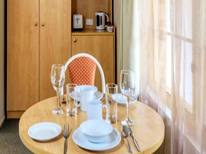 Country Gardens Motor Inn