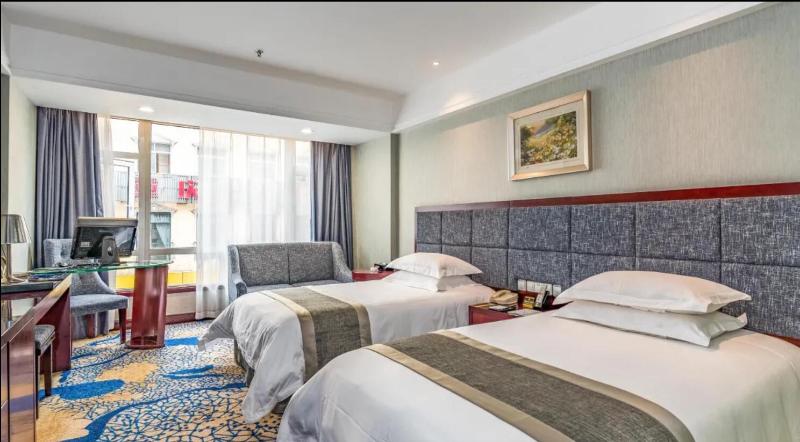 Enshi International Hotel image
