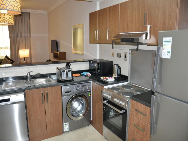 Lavender Hotel And Hotel Apartments Al Nahda image
