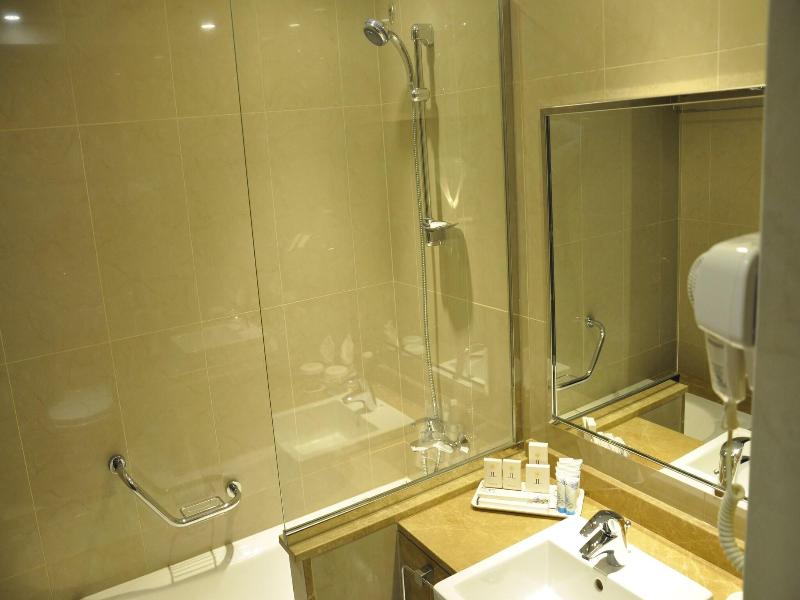 Lavender Hotel And Hotel Apartments Al Nahda image