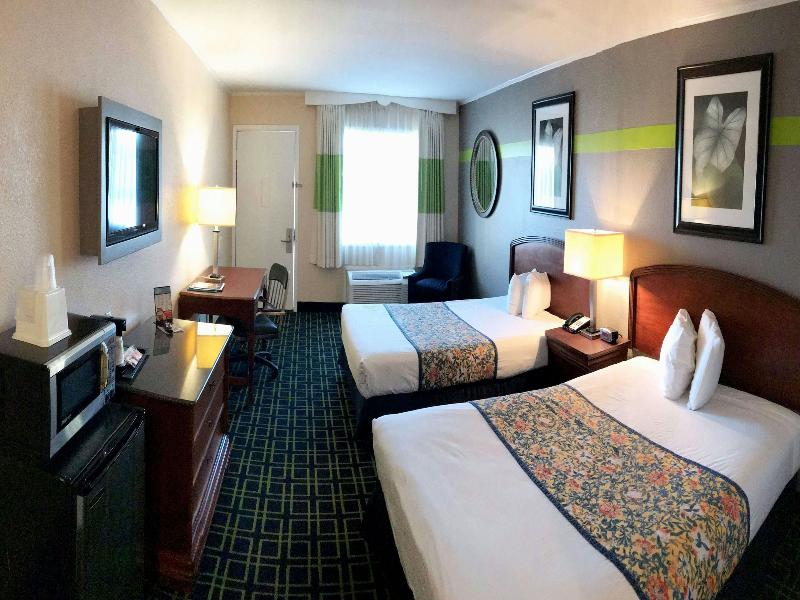 Magnuson Hotel Virginia Beach image