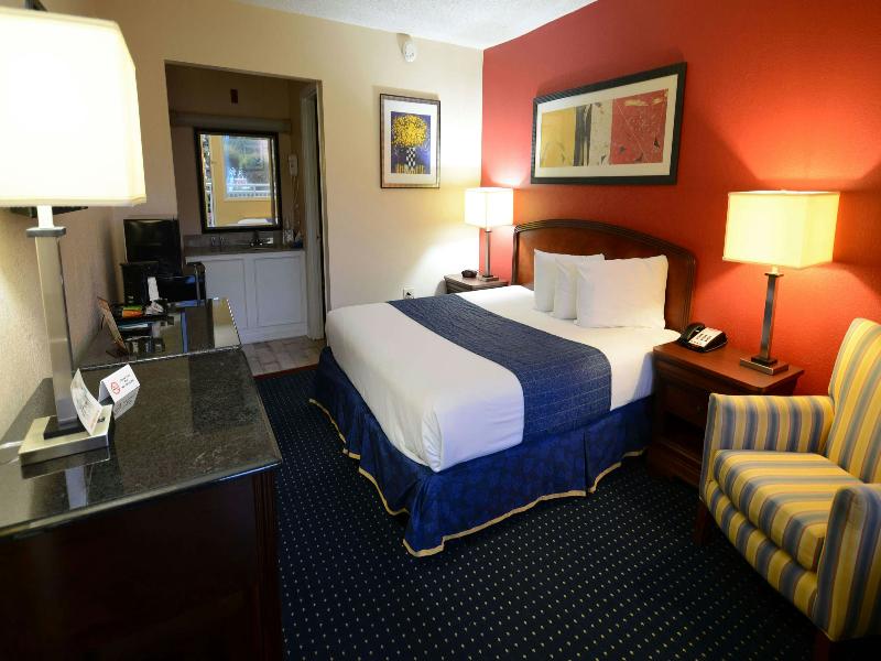 Magnuson Hotel Virginia Beach image