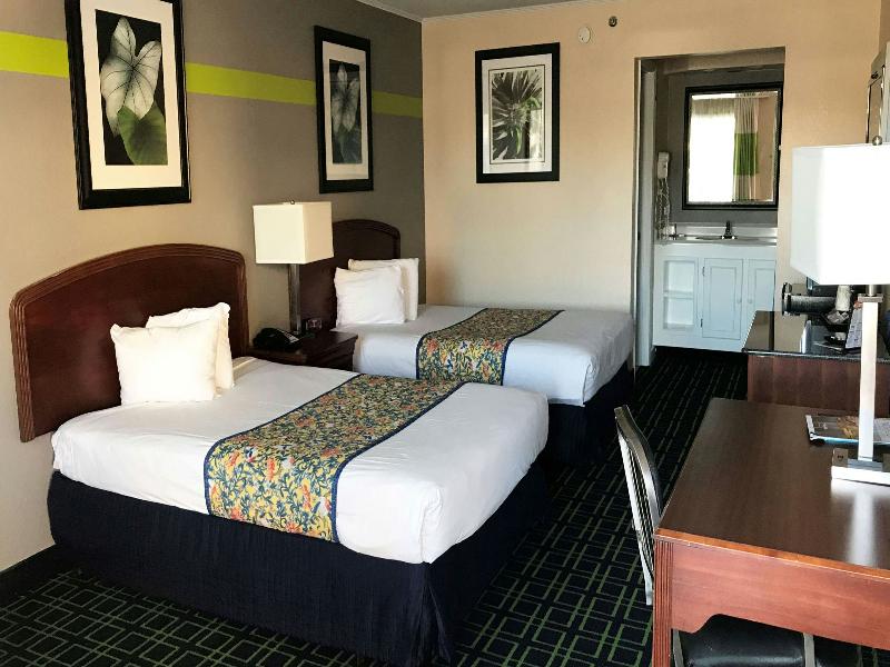 Magnuson Hotel Virginia Beach image