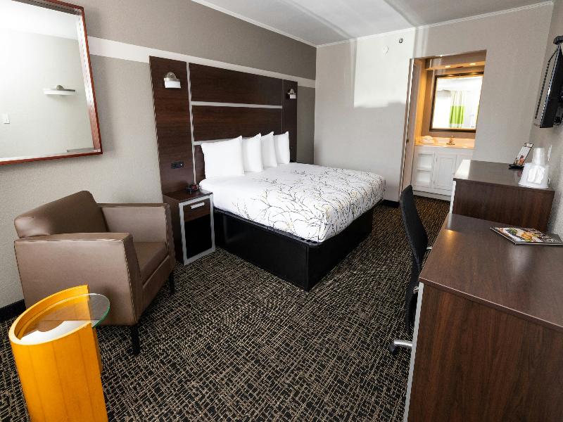 Magnuson Hotel Virginia Beach image