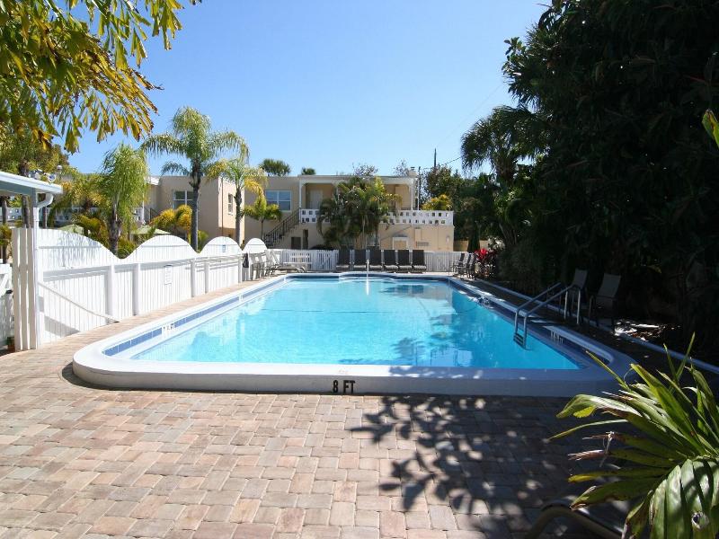 Venice Beach Villas image