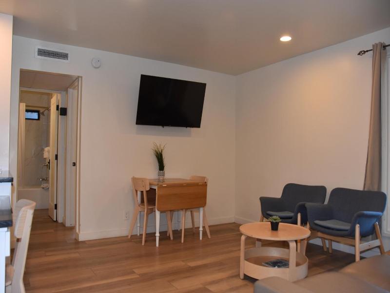 Franciscan Inn Suites image