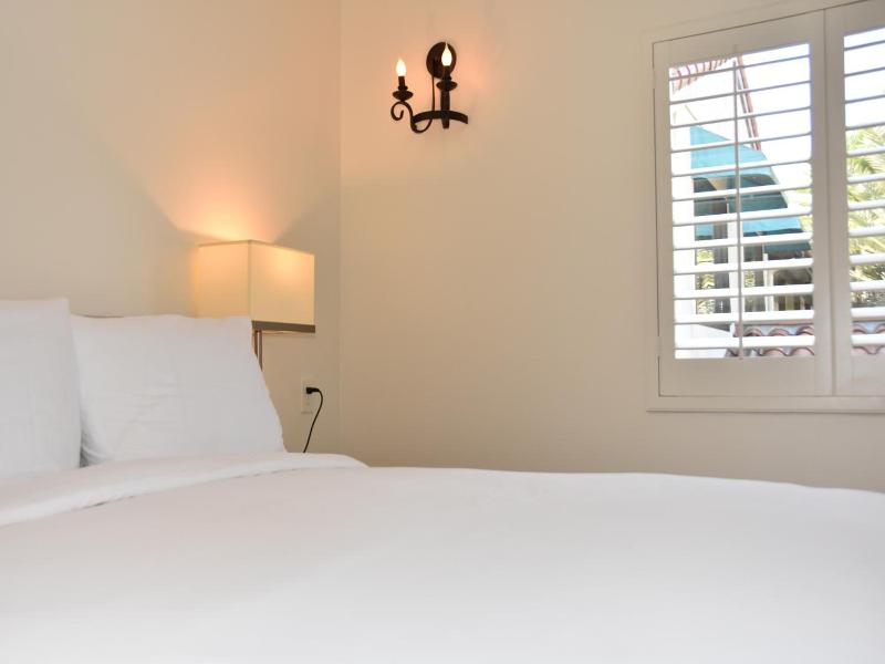 Franciscan Inn Suites image