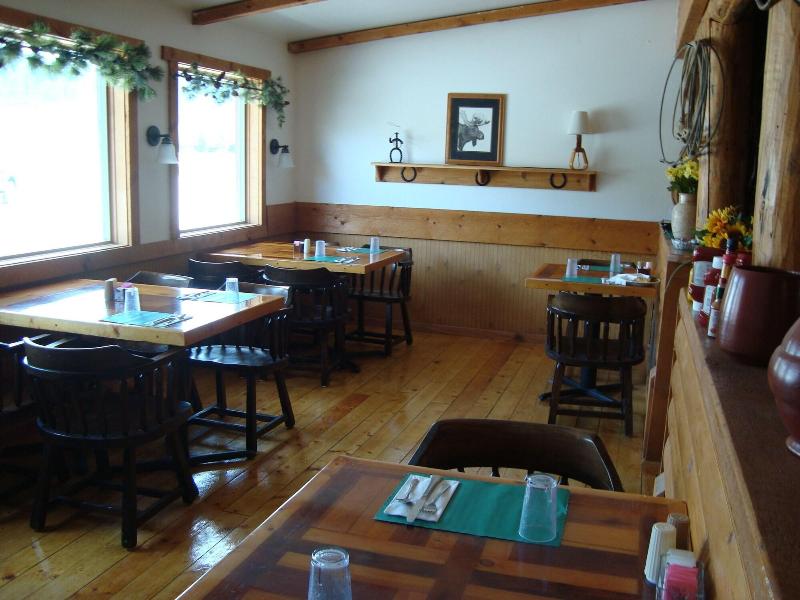 Yellowstone Valley Inn image