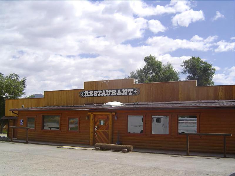 Yellowstone Valley Inn image
