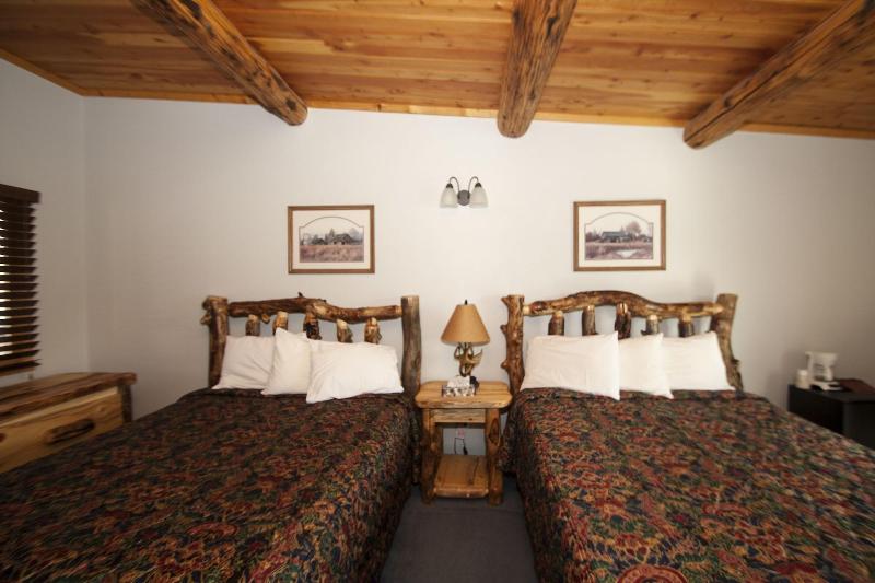 Yellowstone Valley Inn image