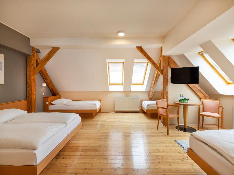 Jufa Hotel Judenburg Hotel Zum Sternenturm image