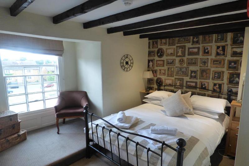 Unicorn Inn image