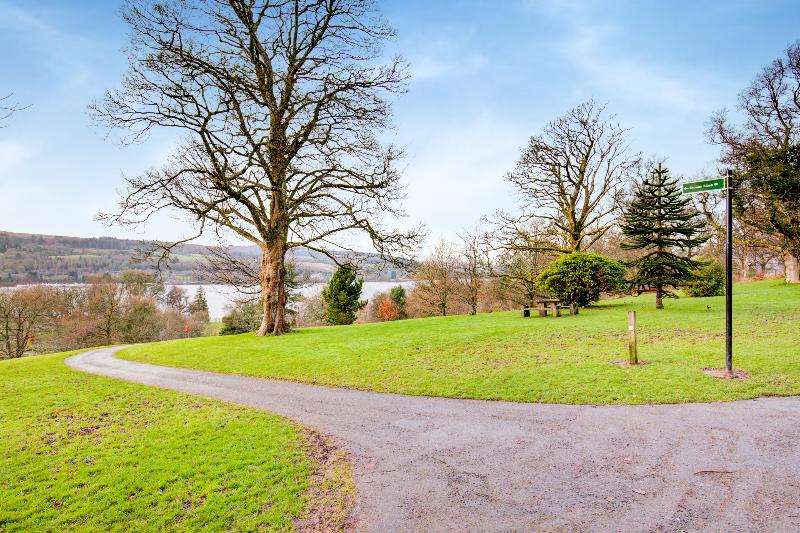 Lomond Park Hotel    image