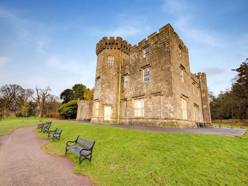Lomond Park Hotel    image