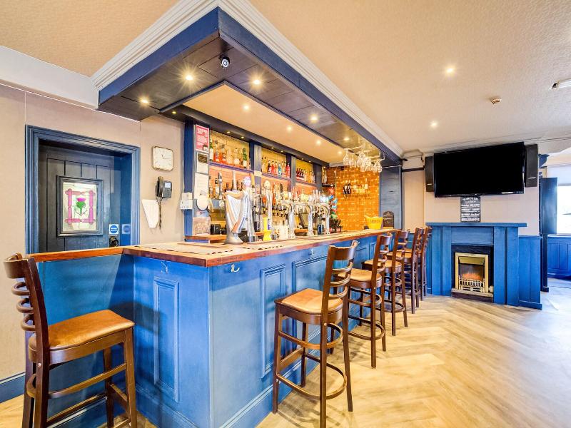 Lomond Park Hotel    image