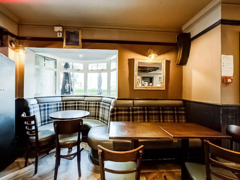 Lomond Park Hotel    image