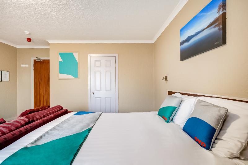 Lomond Park Hotel    image