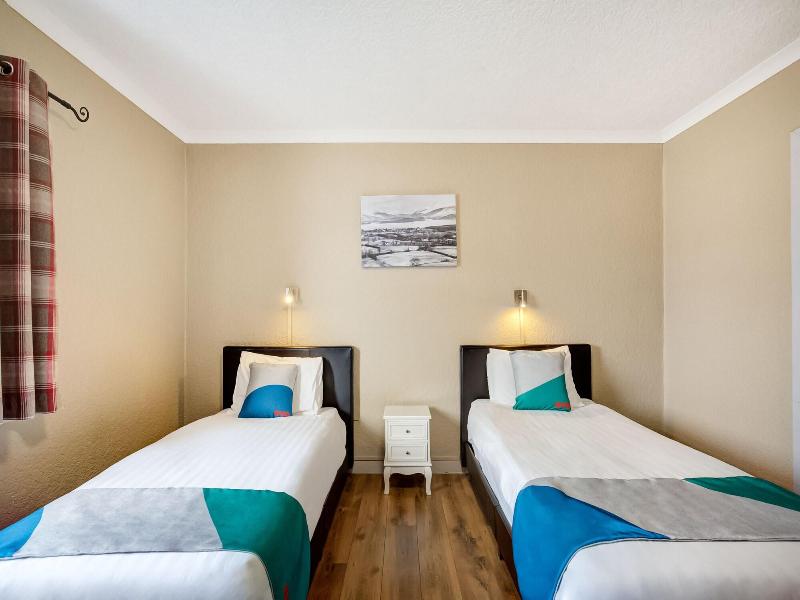 Lomond Park Hotel    image