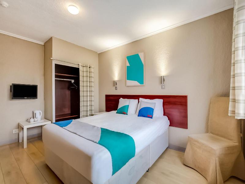 Lomond Park Hotel    image