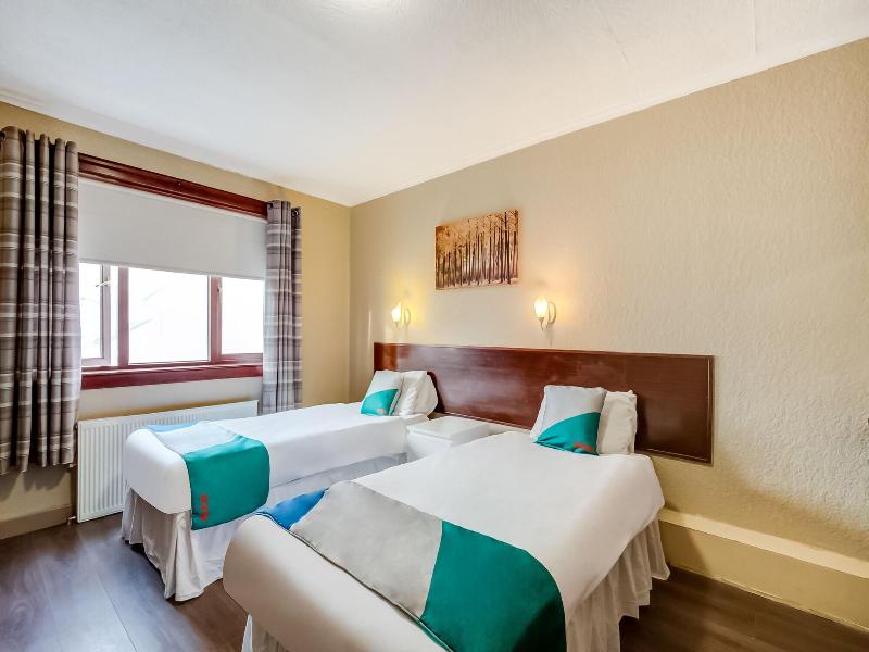 Lomond Park Hotel    image