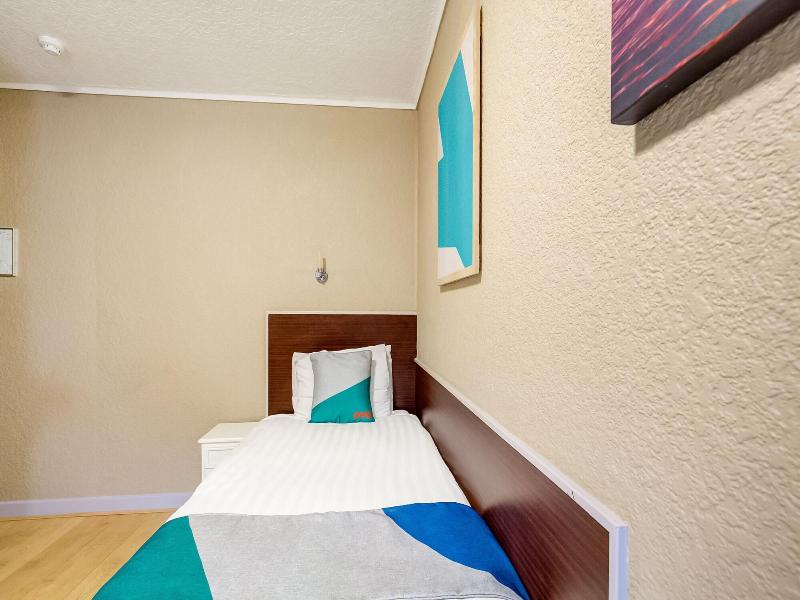 Lomond Park Hotel    image