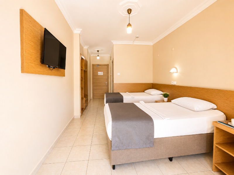 Yaman Life Hotel image
