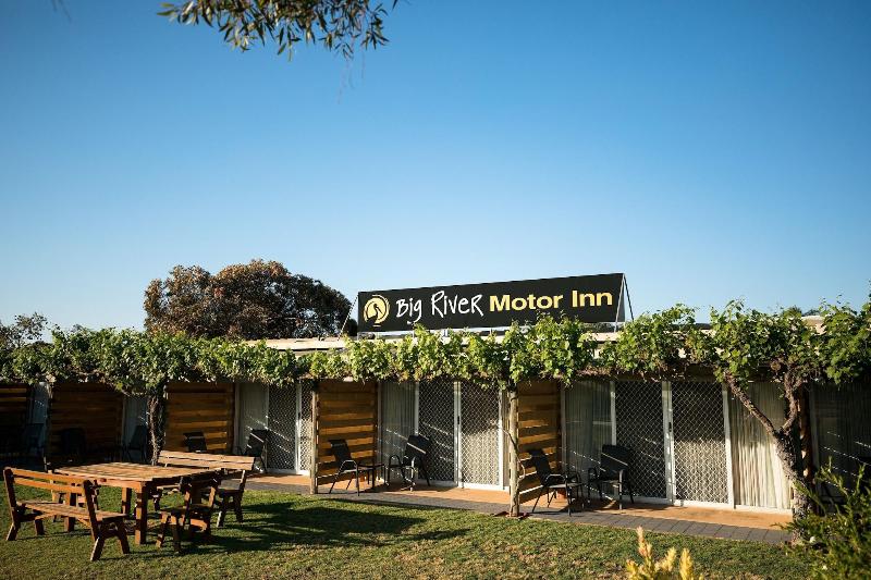 Big River Motor Inn image